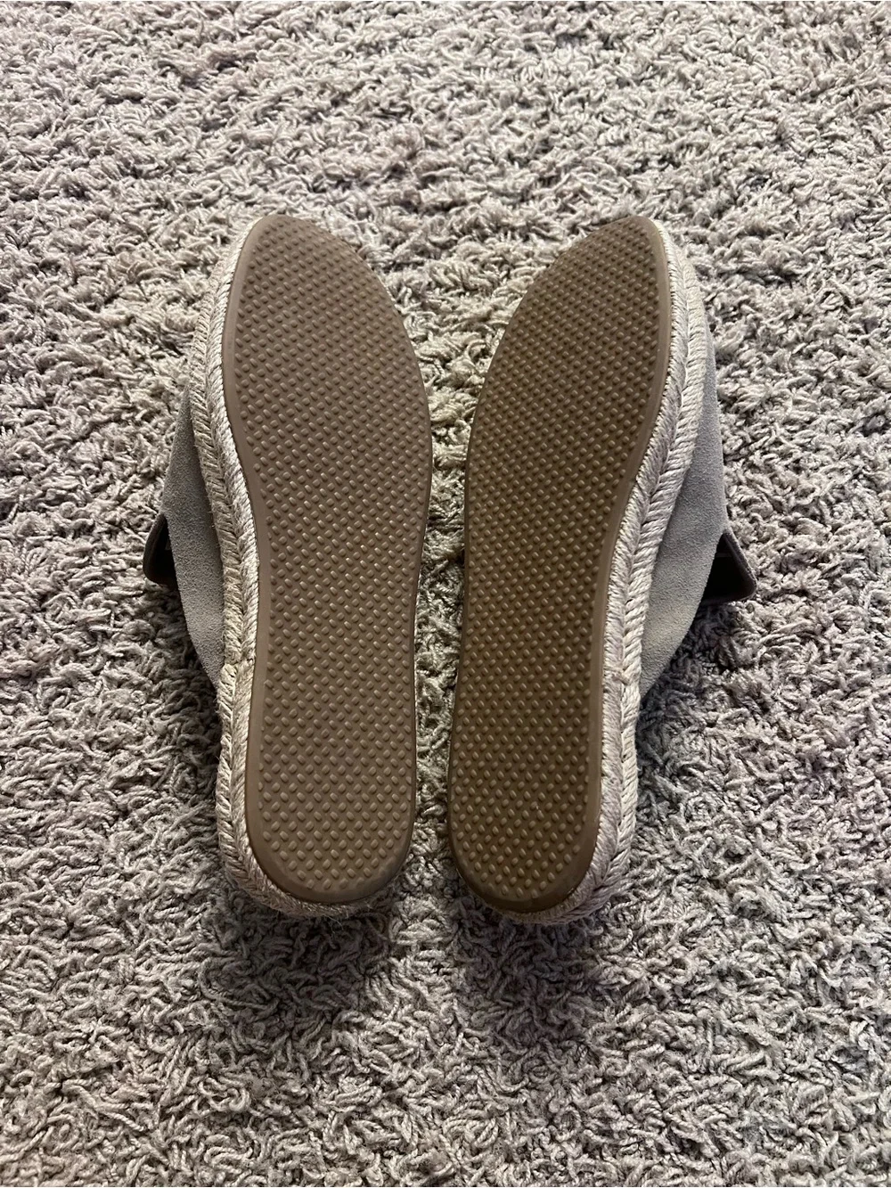 New TOMS Women’s Santiago Espadrille Mule Size 9 Beige Suede
